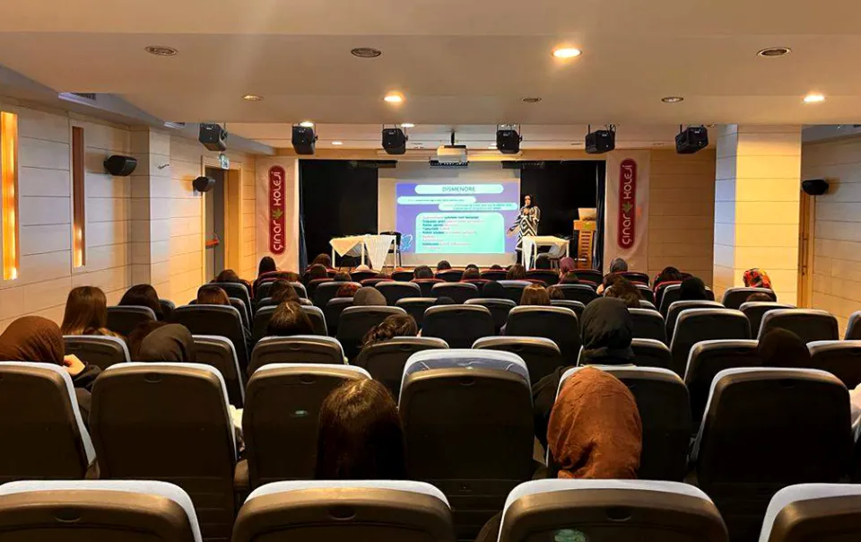 Endometriozis ve Adenomyozis Derneği